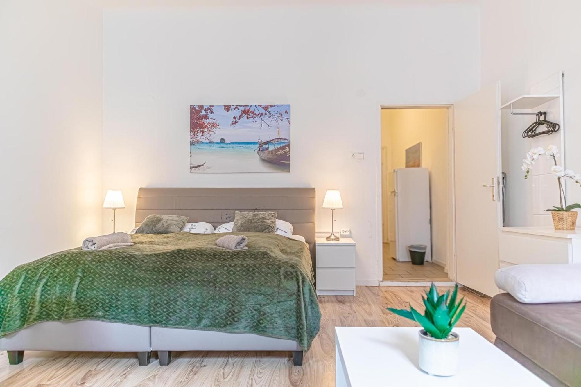 Budget-Friendly 2Br Apt With Great Location Viena Exterior foto